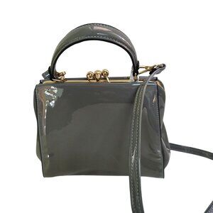 La Terre NWT Mid Century Style Gray Vegan Patent Leather Double Kiss Lock Purse